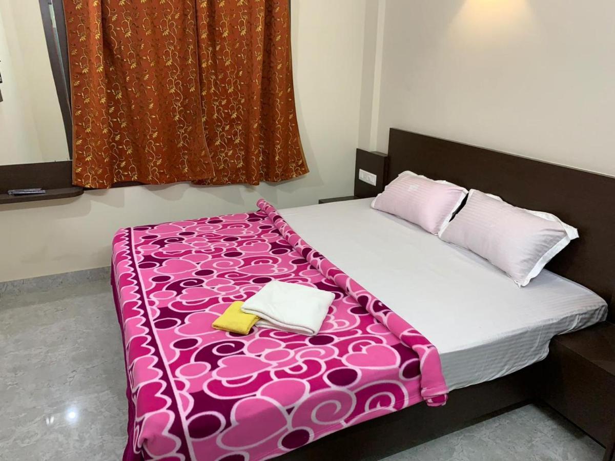 Strategic Inn Puri Exterior photo
